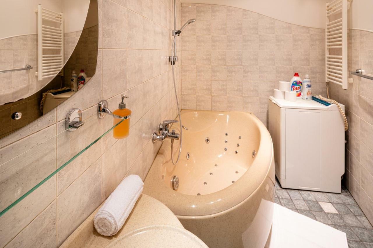 Old Riga Aldaru Street Apartment 2 エクステリア 写真
